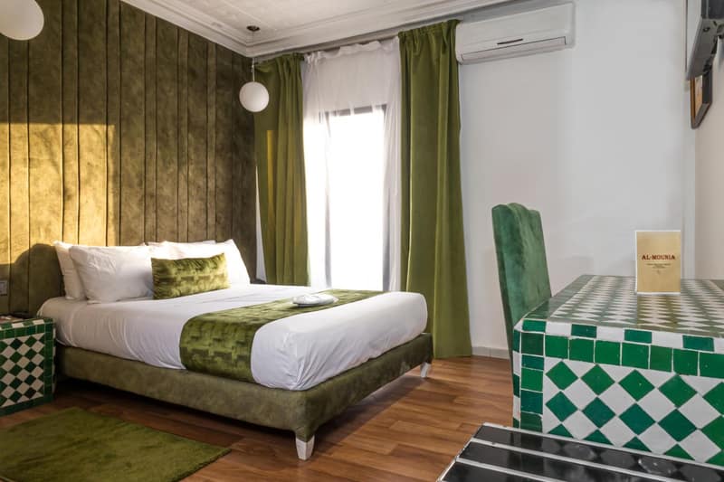 Hotel Majestic — hotel room