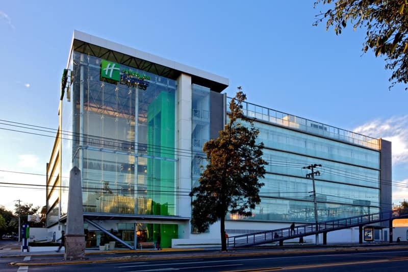 Holiday Inn Express Guadalajara Expo by IHG — building