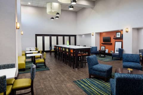 Hampton Inn & Suites Savannah - I-95 South - Gateway — photo 5