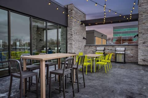Home2 Suites By Hilton Indianapolis North At Intech Park — photo 3