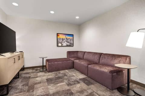 Home2 Suites By Hilton Indianapolis North At Intech Park — photo 6