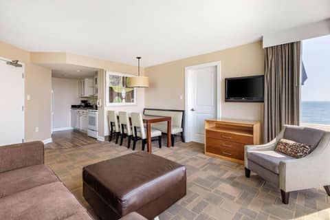 Hilton Vacation Club Ocean Beach Club Virginia Beach — photo 9