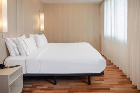 AC Hotel Málaga Palacio by Marriott — photo 9