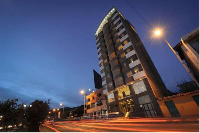 Polo Cusco Suites — building