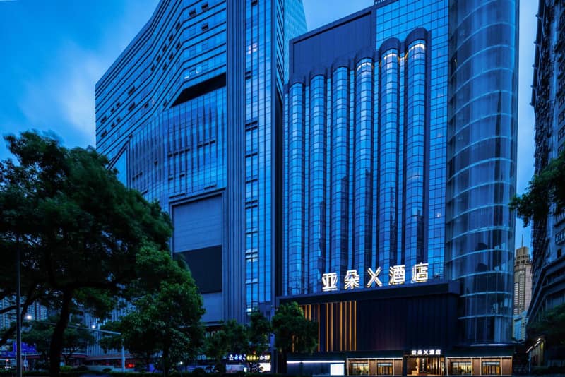 Atour X Hotel Shenzhen Luohu Dongmen Pedestrian Street — building