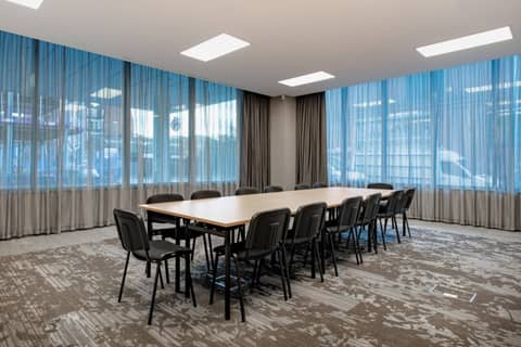 AC Hotel by Marriott Manchester City Centre — photo 8