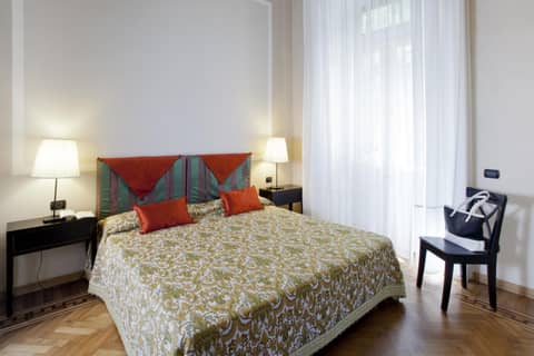 Palazzo Lombardo — hotel room