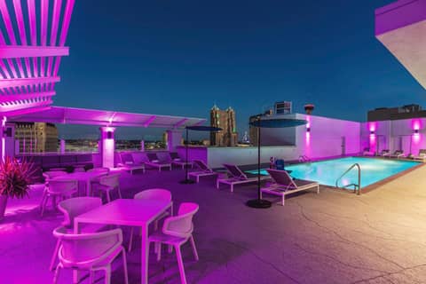Hilton Garden Inn San Antonio Downtown Riverwalk — photo 9