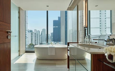Hyatt Regency Bangkok Sukhumvit — photo 4