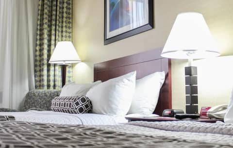 Crowne Plaza Cleveland Airport by IHG — photo 7
