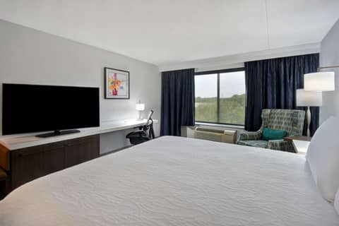 Hilton Garden Inn Detroit Metro Airport — photo 7
