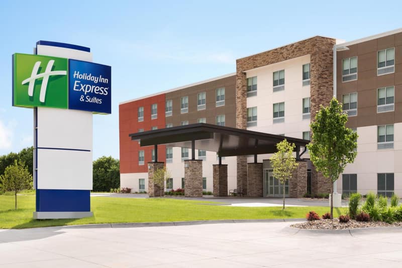 Holiday Inn Express & Suites Allen Park by IHG — building