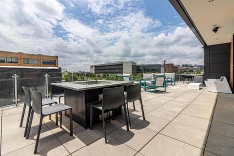 Aloft by Marriott St Louis Central West End — balance & terrace