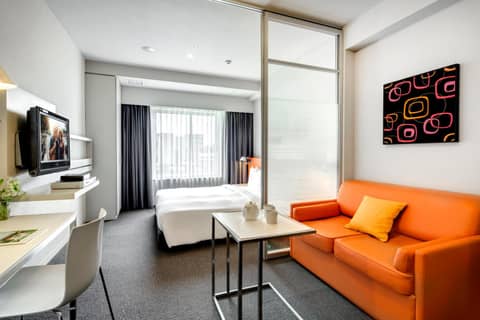 Citadines Shinjuku Tokyo — hotel room