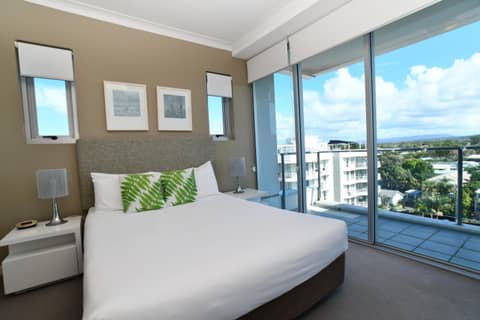 Silvershore Apartments on the Broadwater — photo 2