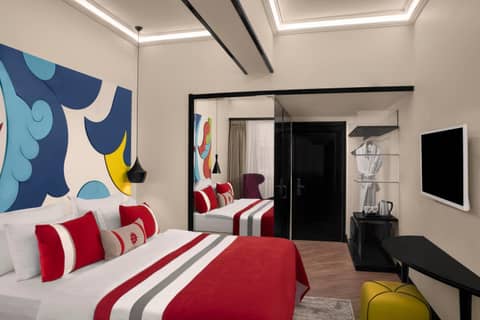 Sura Hagia Sophia Hotel — hotel room