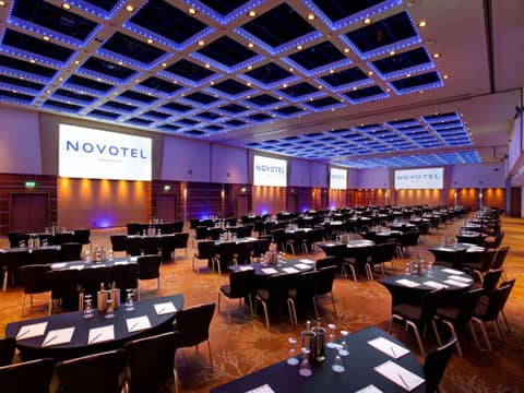 Novotel London West — meeting room