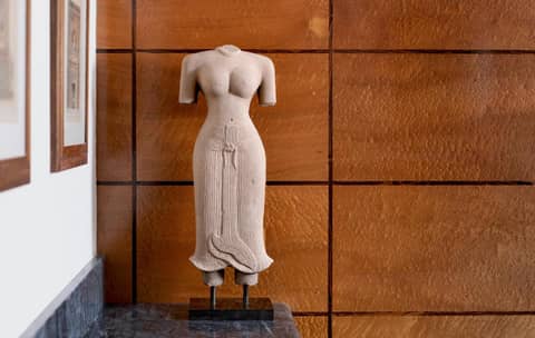 COMO The Halkin — hotel reception