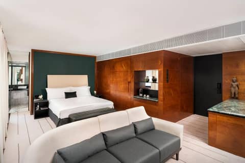 COMO The Halkin — hotel room