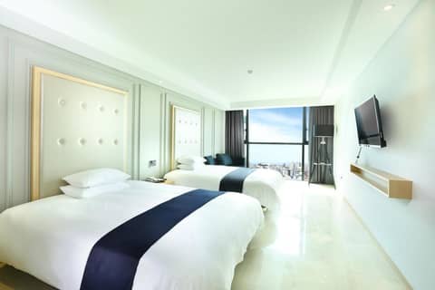 Hotel The One — photo 2