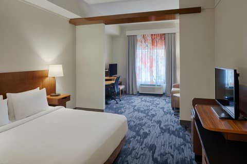 Fairfield Inn & Suites by Marriott Columbus Airport — photo 2