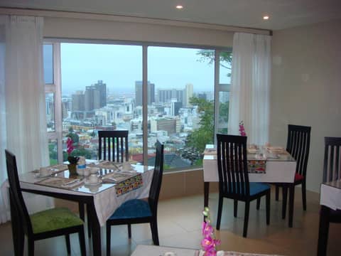 Signal Hill Lodge — photo 7