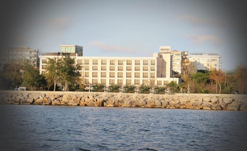 Hotel Suadiye — building