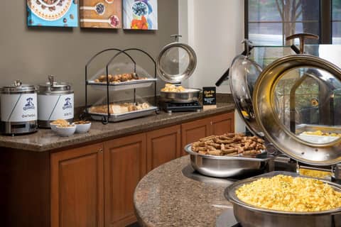 Staybridge Suites North Charleston by IHG — photo 4