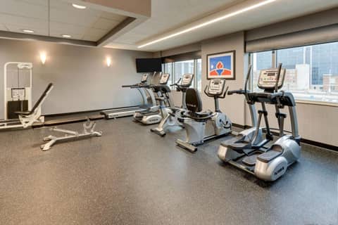 DoubleTree by Hilton St. Louis Forest Park — photo 3