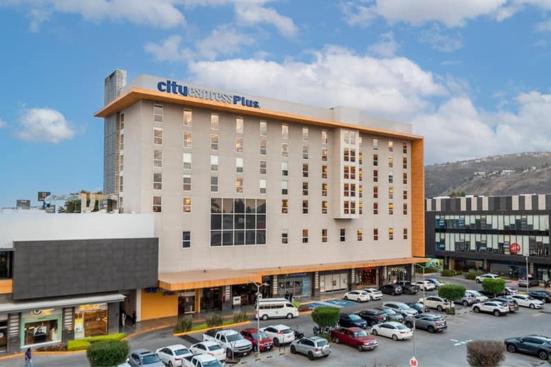City Express Plus by Marriott Guadalajara Palomar — building