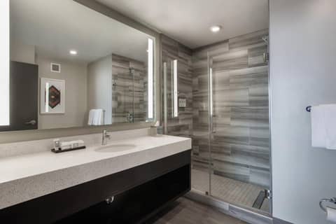 Magnolia Hotel Denver, a Tribute Portfolio Hotel — photo 4