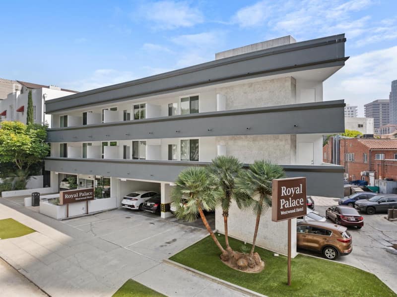 Royal Palace Westwood Hotel — building