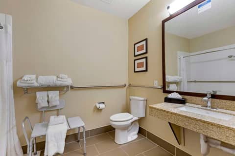 Comfort Suites Lakewood - Denver — photo 7
