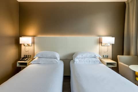 AC Hotel by Marriott Marseille Prado Velodrome — photo 8