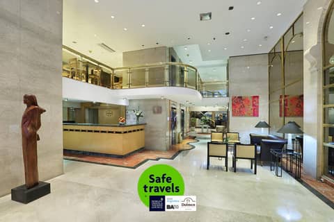 Hotel Dolmen — recepcion & lobby
