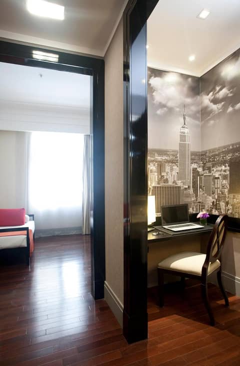 Savoy Hotel — photo 6