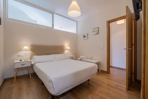 Atarazanas Málaga Boutique Hotel — photo 4