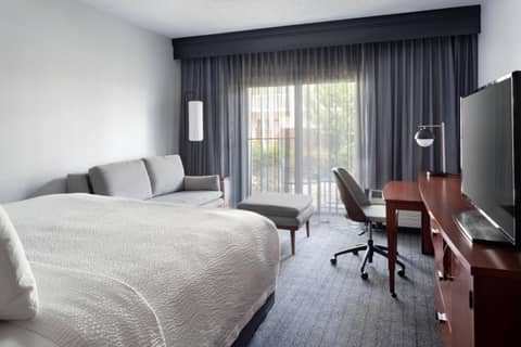 Courtyard by Marriott West Palm Beach — photo 2