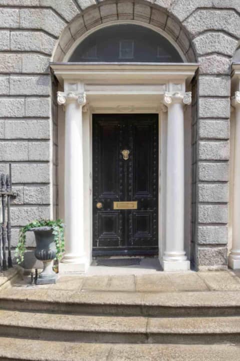Albany House — photo 4