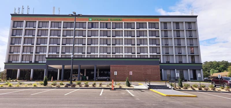 Wyndham Garden Atlanta Airport — building