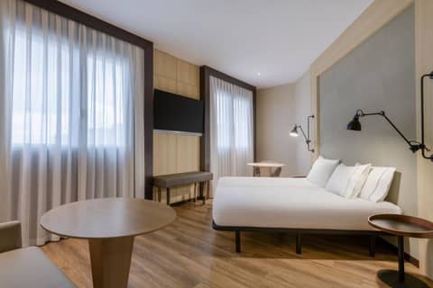 AC Hotel Valencia by Marriott — photo 5