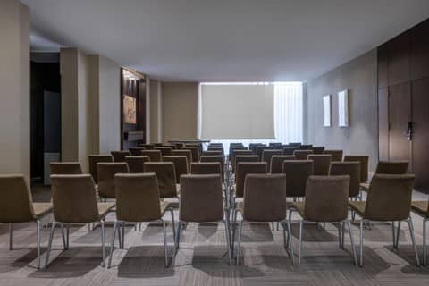 AC Hotel Valencia by Marriott — photo 9