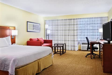 Heritage Place Houston Brookhollow — hotel room