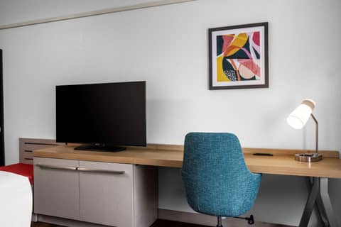 Hilton Garden Inn West Palm Beach Airport — photo 9