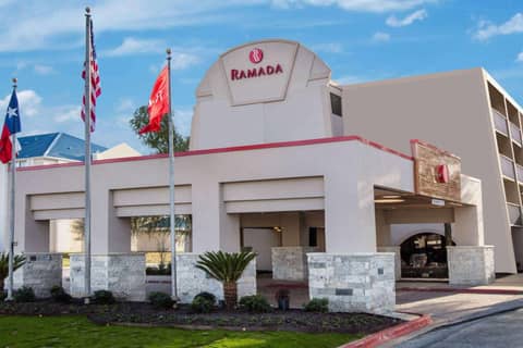 Ramada by Wyndham Austin South — photo 2
