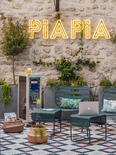 Hôtel Piapia — balance & terrace