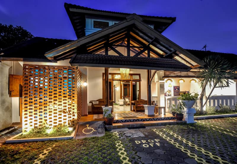 Rumah Mertua Heritage — building