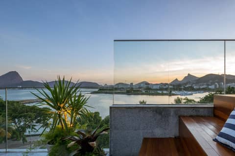 Prodigy Santos Dumont by Wish — roof