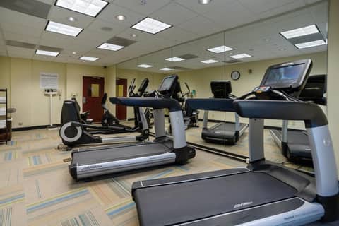 Holiday Inn Express Hotel & Suites Savannah Midtown by IHG — photo 3