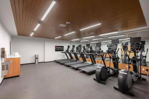 Hilton Garden Inn Guadalajara Airport — activities & amenities